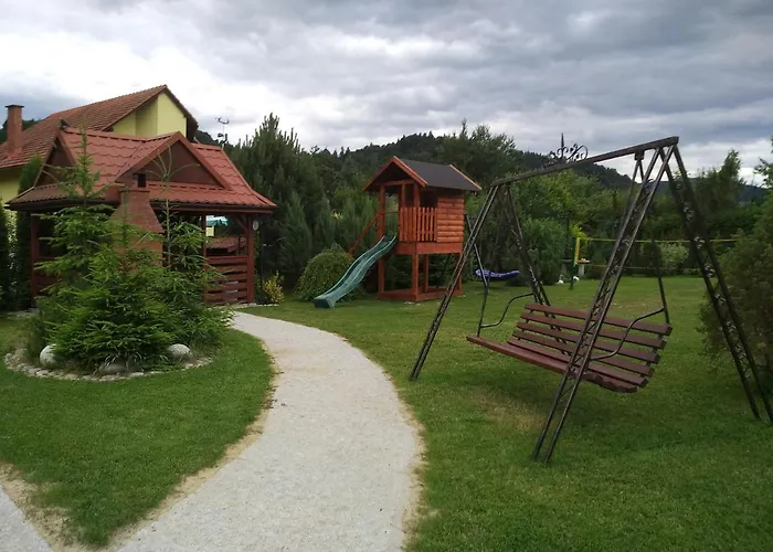 Z Aneksami Kuchennymi U Wiktorii Sromowce Niżne